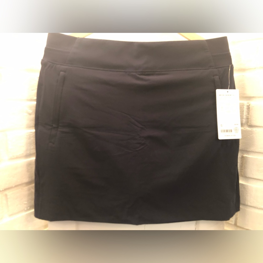 NWT, Athleta Brooklyn 16” Skort, Navy, size 12